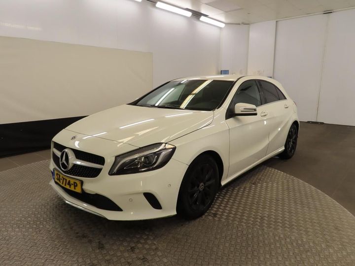 MERCEDES-BENZ A-KLASSE 2018 wdd1760121j781479