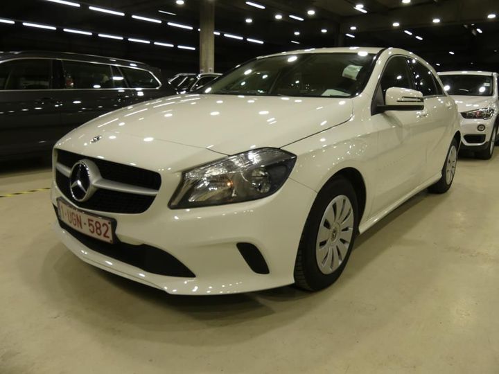 MERCEDES-BENZ A 2018 wdd1760121j782340