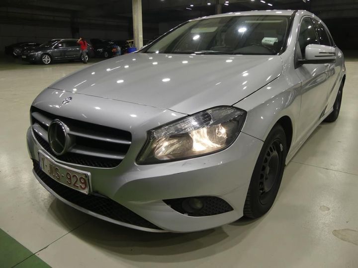 MERCEDES-BENZ A 2015 wdd1760121v057903