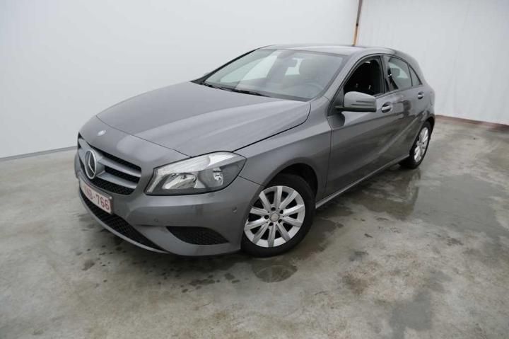 MERCEDES-BENZ A-KLASSE &#3912 2015 wdd1760121v080305