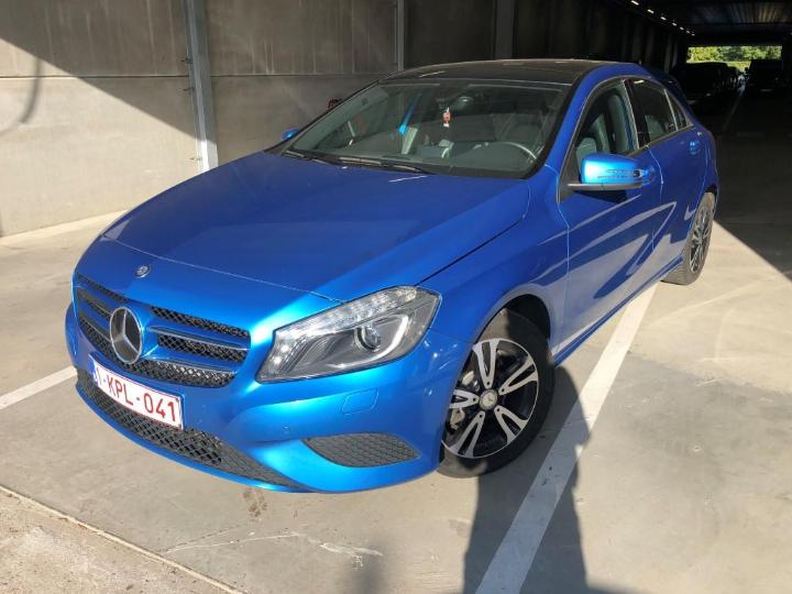 MERCEDES-BENZ A 2015 wdd1760121v081945