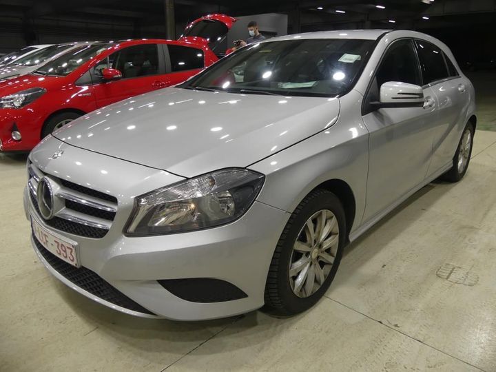 MERCEDES-BENZ A 2015 wdd1760121v099333