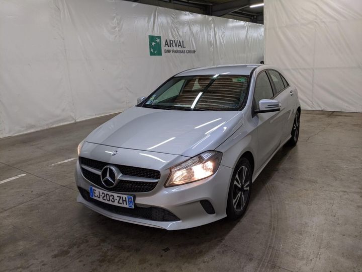 MERCEDES-BENZ CLASSE A 2017 wdd1760121v181378