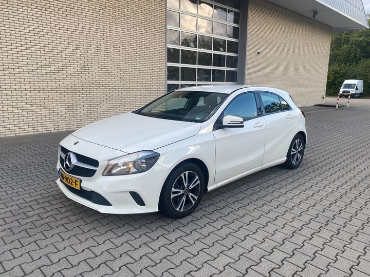 MERCEDES-BENZ A-KLASSE 2017 wdd1760411j647524