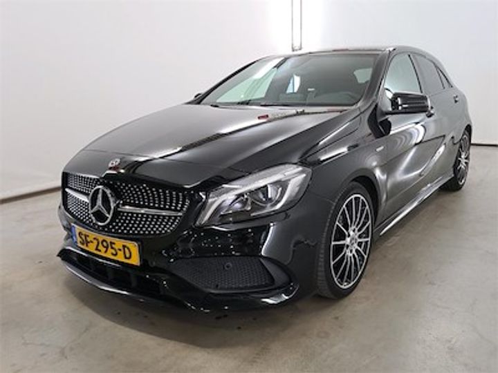 MERCEDES-BENZ A-KLASSE 2018 wdd1760411j764230