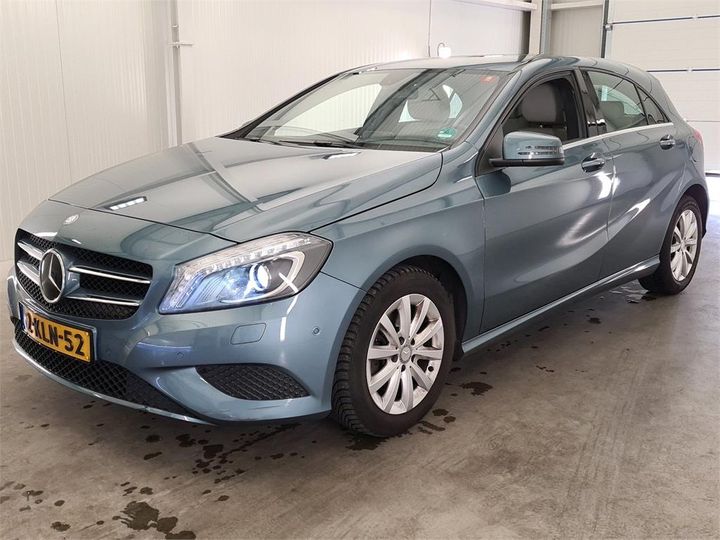 MERCEDES-BENZ A 2013 wdd1760421j107390