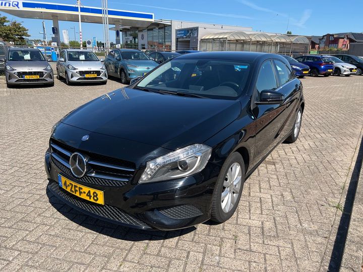 MERCEDES-BENZ A-KLASSE 2015 wdd1760421j349847