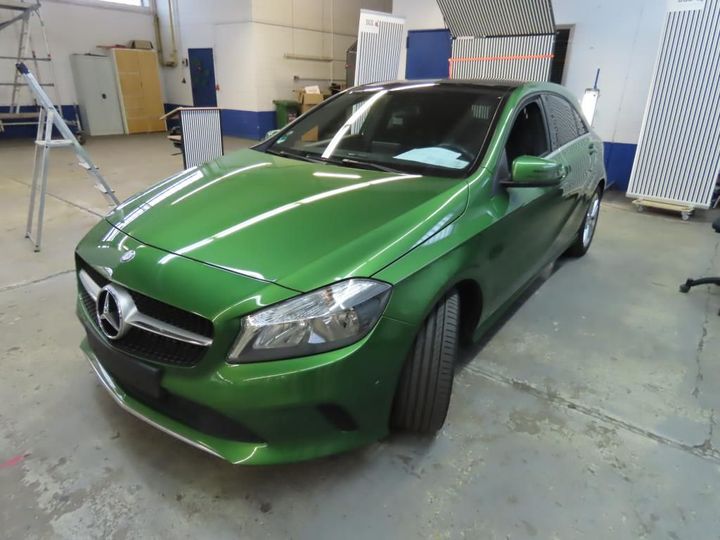 MERCEDES-BENZ A 2017 wdd1760421j572463