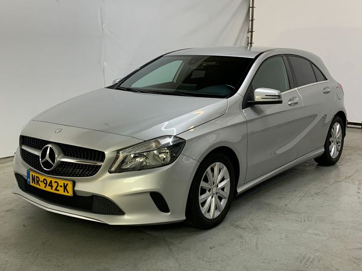 MERCEDES-BENZ A-KLASSE 2017 wdd1760421j609247