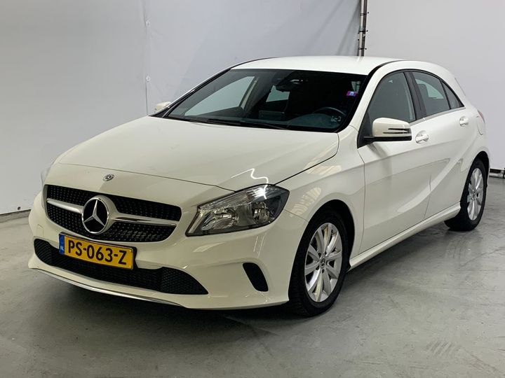 MERCEDES-BENZ A-KLASSE 2017 wdd1760421j668448