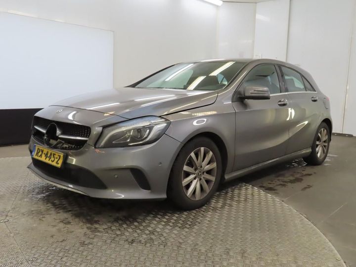 MERCEDES-BENZ A-KLASSE 2018 wdd1760421j756386