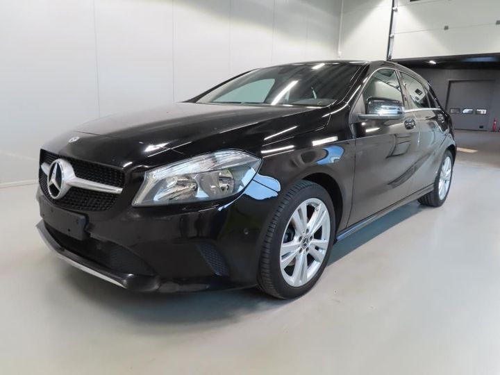 MERCEDES-BENZ A-CLASS 2018 wdd1760431j738221