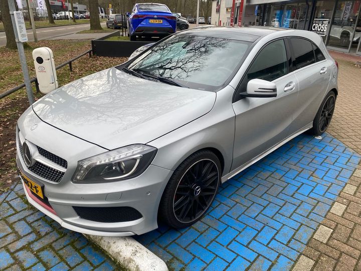 MERCEDES-BENZ A-KLASSE 2012 wdd1760441j027760