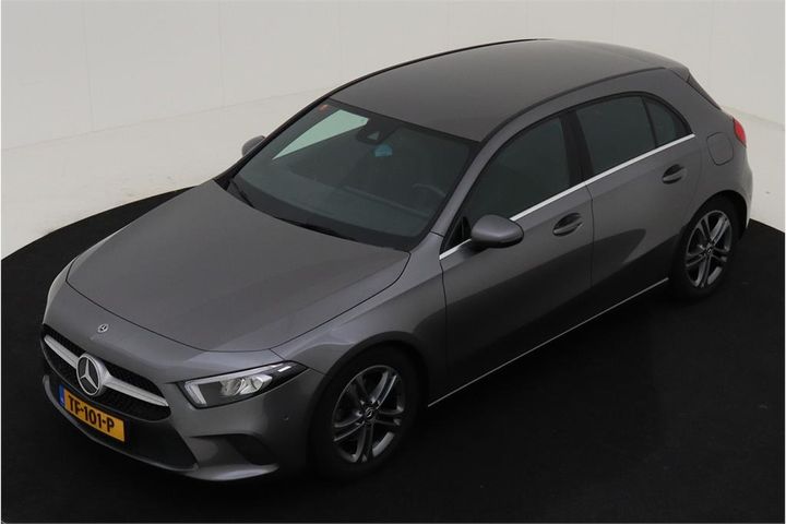 MERCEDES-BENZ A-KLASSE 2018 wdd1770031j023822