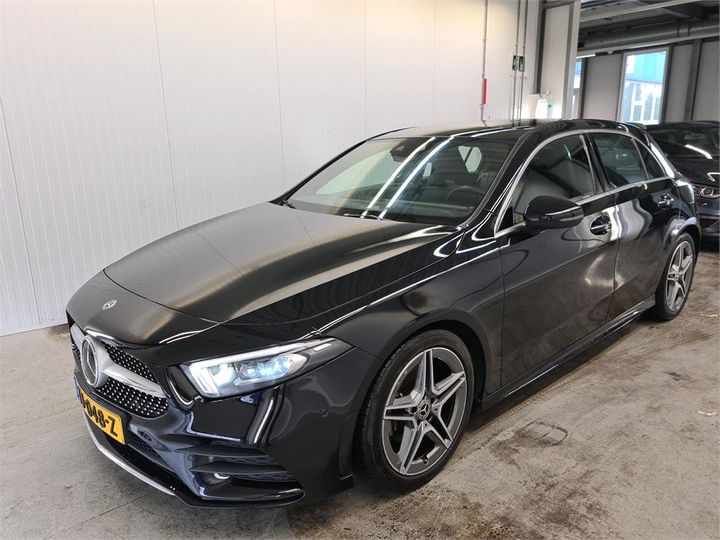 MERCEDES-BENZ A180 2018 wdd1770031j035310