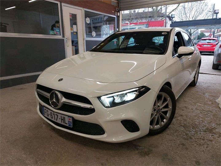 MERCEDES-BENZ CLASSE A COMPACT 2019 wdd1770031n032066