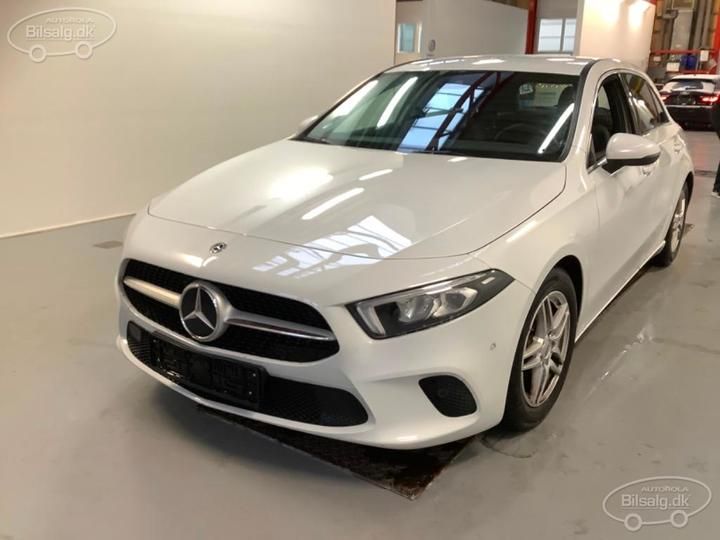 MERCEDES-BENZ A-CLASS HATCHBACK 2019 wdd1770031n053232