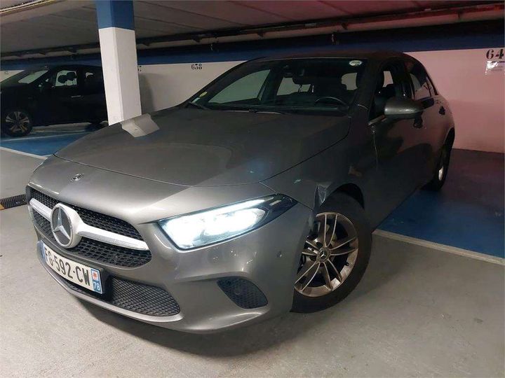 MERCEDES-BENZ CLASSE A COMPACT 2019 wdd1770031n066923