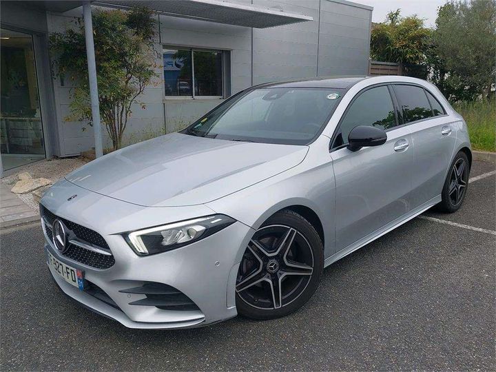 MERCEDES-BENZ CLASSE A COMPACT 2019 wdd1770031n075416