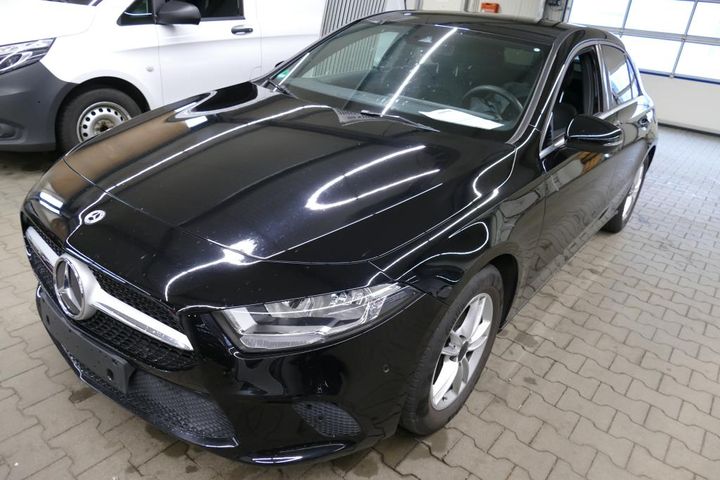 MERCEDES-BENZ A 2019 wdd1770031n075540