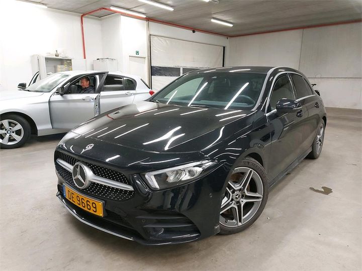 MERCEDES-BENZ A 2018 wdd1770461j039391