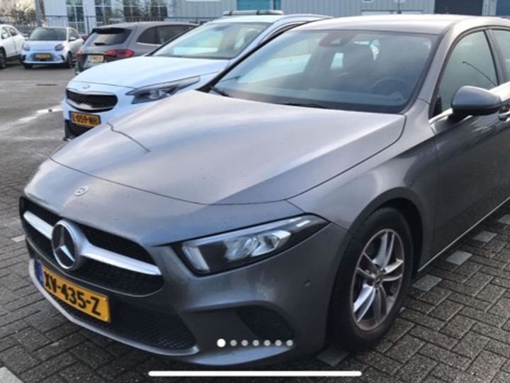 MERCEDES-BENZ A-KLASSE 2019 wdd1770821j067405