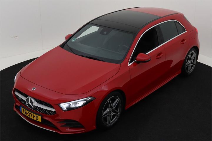 MERCEDES-BENZ A-KLASSE 2018 wdd1770871j016154