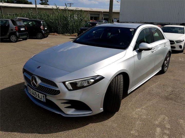 MERCEDES-BENZ CLASSE A 2019 wdd1770871j085051