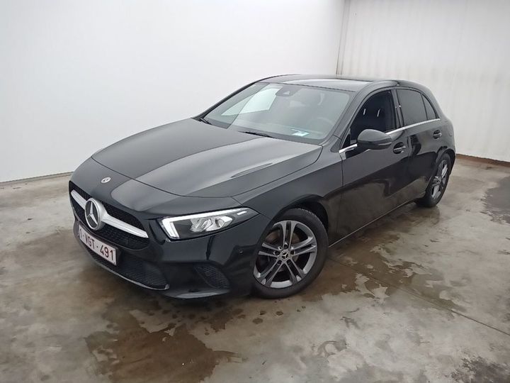 MERCEDES-BENZ A-CLASS &#3918 2018 wdd1770871n032253