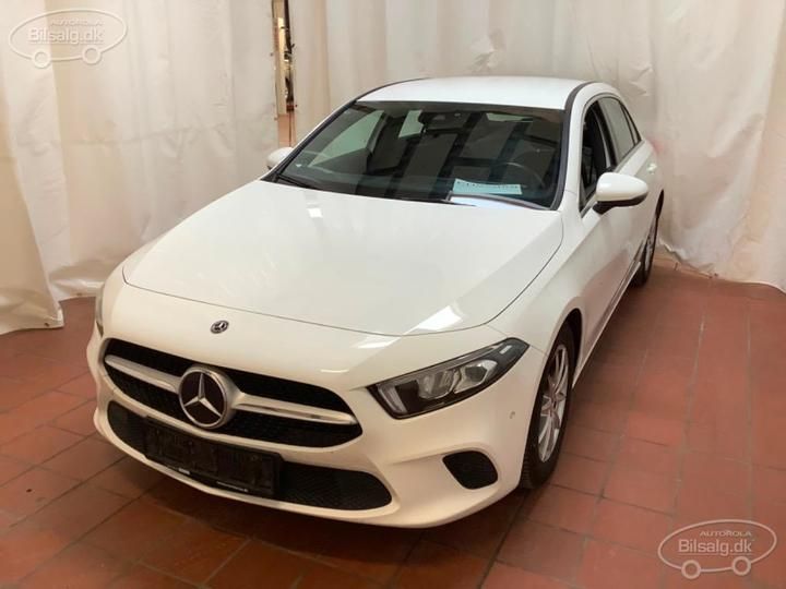 MERCEDES-BENZ A-CLASS HATCHBACK 2019 wdd1770871n068351