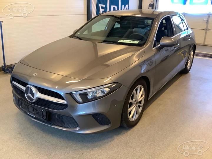 MERCEDES-BENZ A-CLASS HATCHBACK 2019 wdd1770871n098329