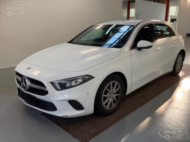 MERCEDES-BENZ A-CLASS HATCHBACK 2019 wdd1770871n111869