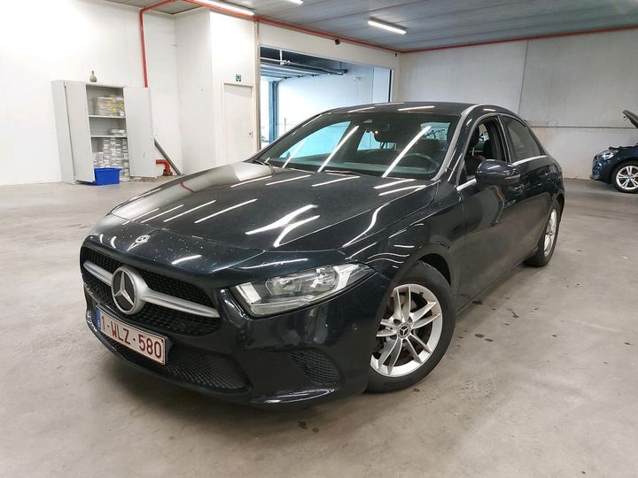 MERCEDES-BENZ A 2019 wdd1771031j114595