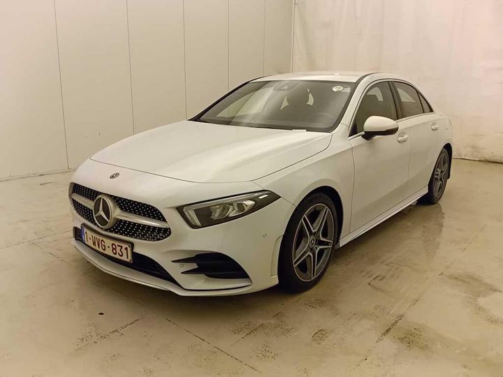 MERCEDES-BENZ A-KLASSE 2019 wdd1771031j150648