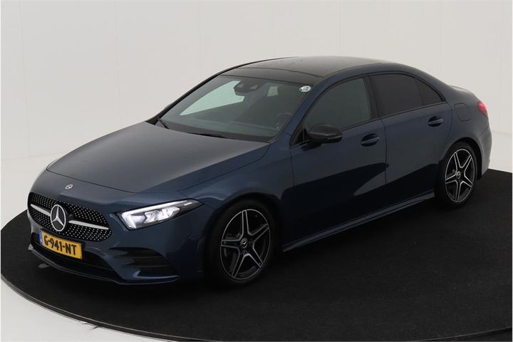 MERCEDES-BENZ A-KLASSE 2019 wdd1771841j152449