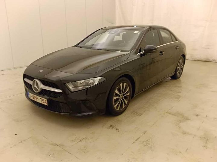 MERCEDES-BENZ A-KLASSE 2019 wdd1771871j125539