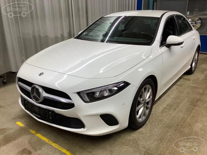 MERCEDES-BENZ A-CLASS SALOON 2019 wdd1771871j169872