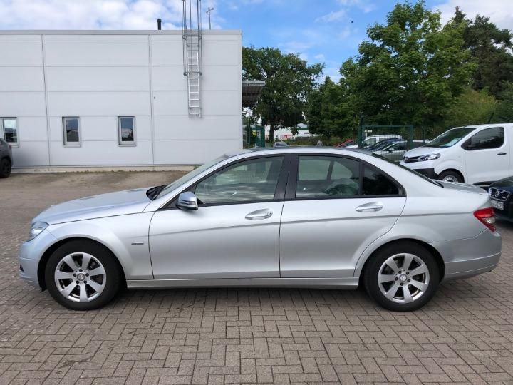 MERCEDES-BENZ C-CLASS SALOON 2011 wdd2040491a520810