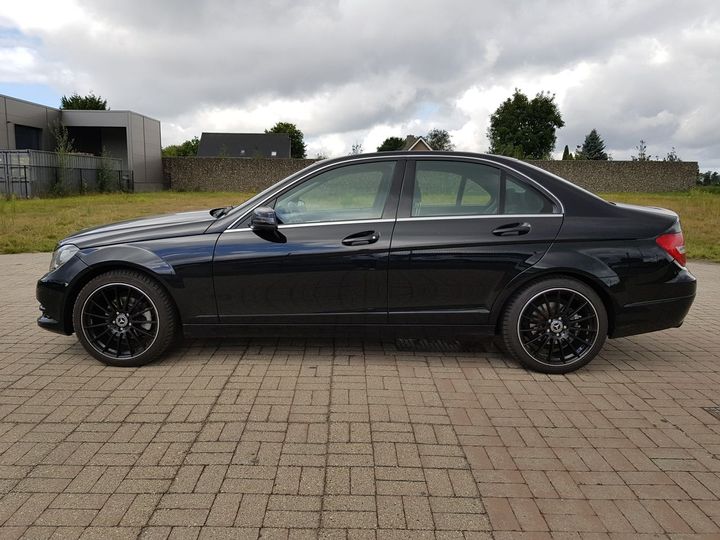 MERCEDES-BENZ C-KLASSE 2011 wdd2040491a622170