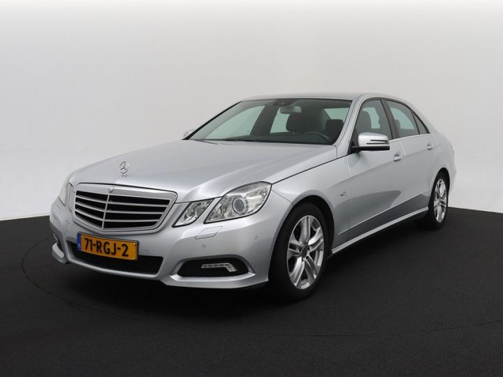 MERCEDES-BENZ E 200 2010 wdd2120051a224325