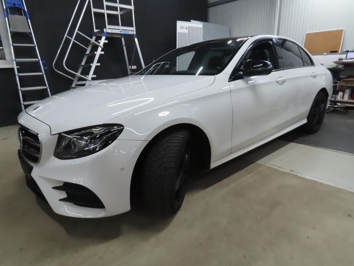 MERCEDES-BENZ E 2018 wdd2130041a450483