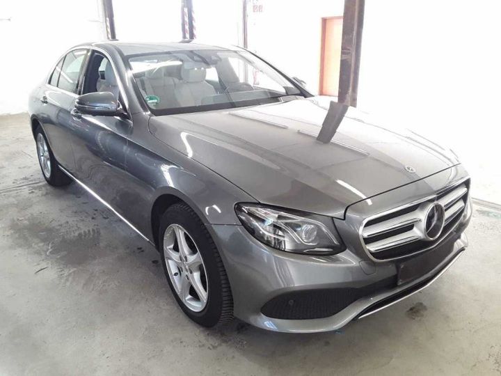 MERCEDES-BENZ E 220 D 2018 wdd2130041a569651