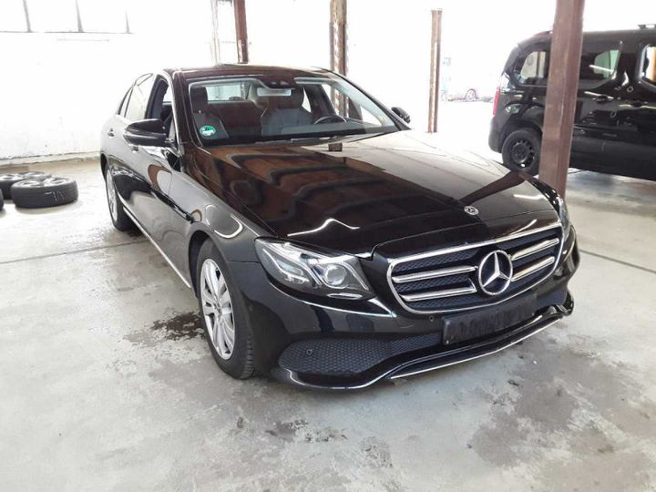 MERCEDES-BENZ E 220D 2019 wdd2130041a699152