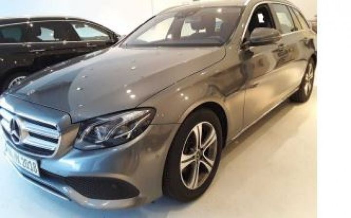 MERCEDES-BENZ E 220 D 2018 wdd2132041a472947