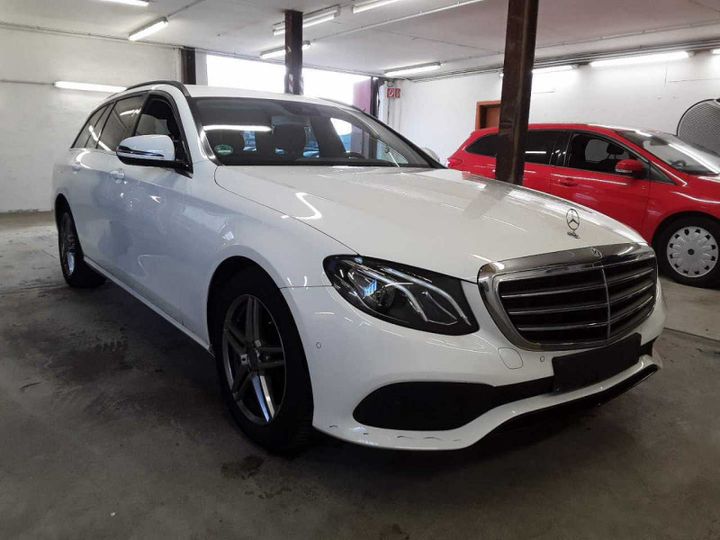 MERCEDES-BENZ E 220 D 2018 wdd2132041a570172