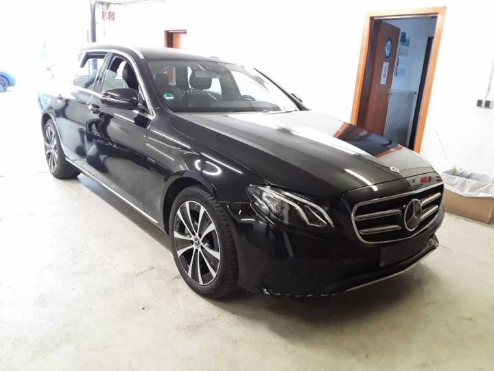 MERCEDES-BENZ E 300DE 2019 wdd2132161a727482