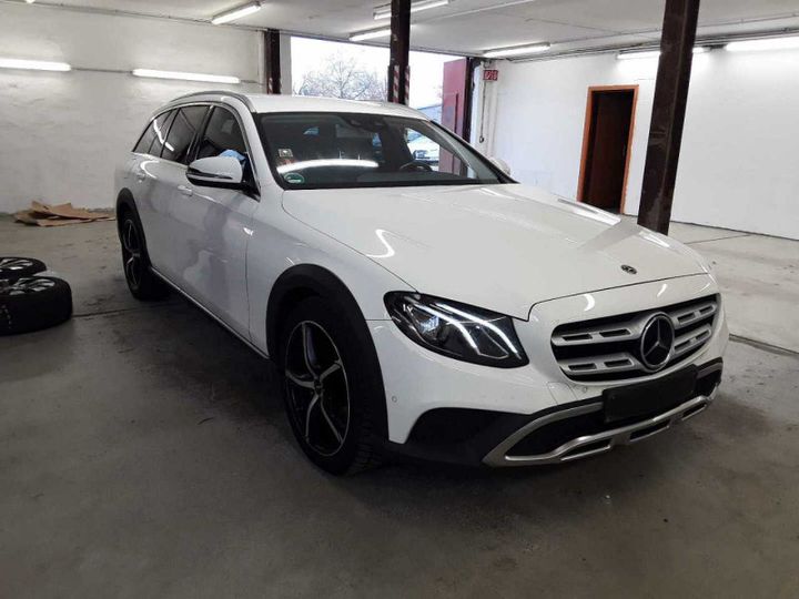 MERCEDES-BENZ E 220 D 2018 wdd2132171a499596