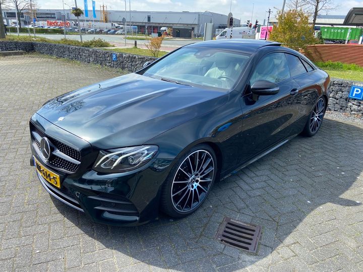 MERCEDES-BENZ E-KLASSE COUP 2017 wdd2383141f004203