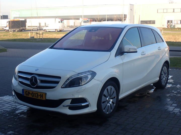 MERCEDES-BENZ B-KLASSE MPV 2015 wdd2428901j007827