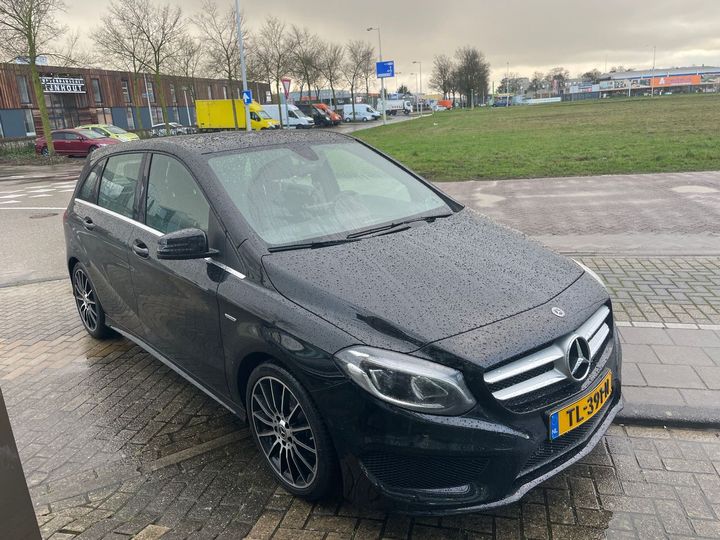 MERCEDES-BENZ B-KLASSE 2018 wdd2462421j496344